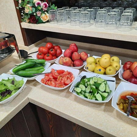 Hotel Grand Capital Tashkent Ngoại thất bức ảnh