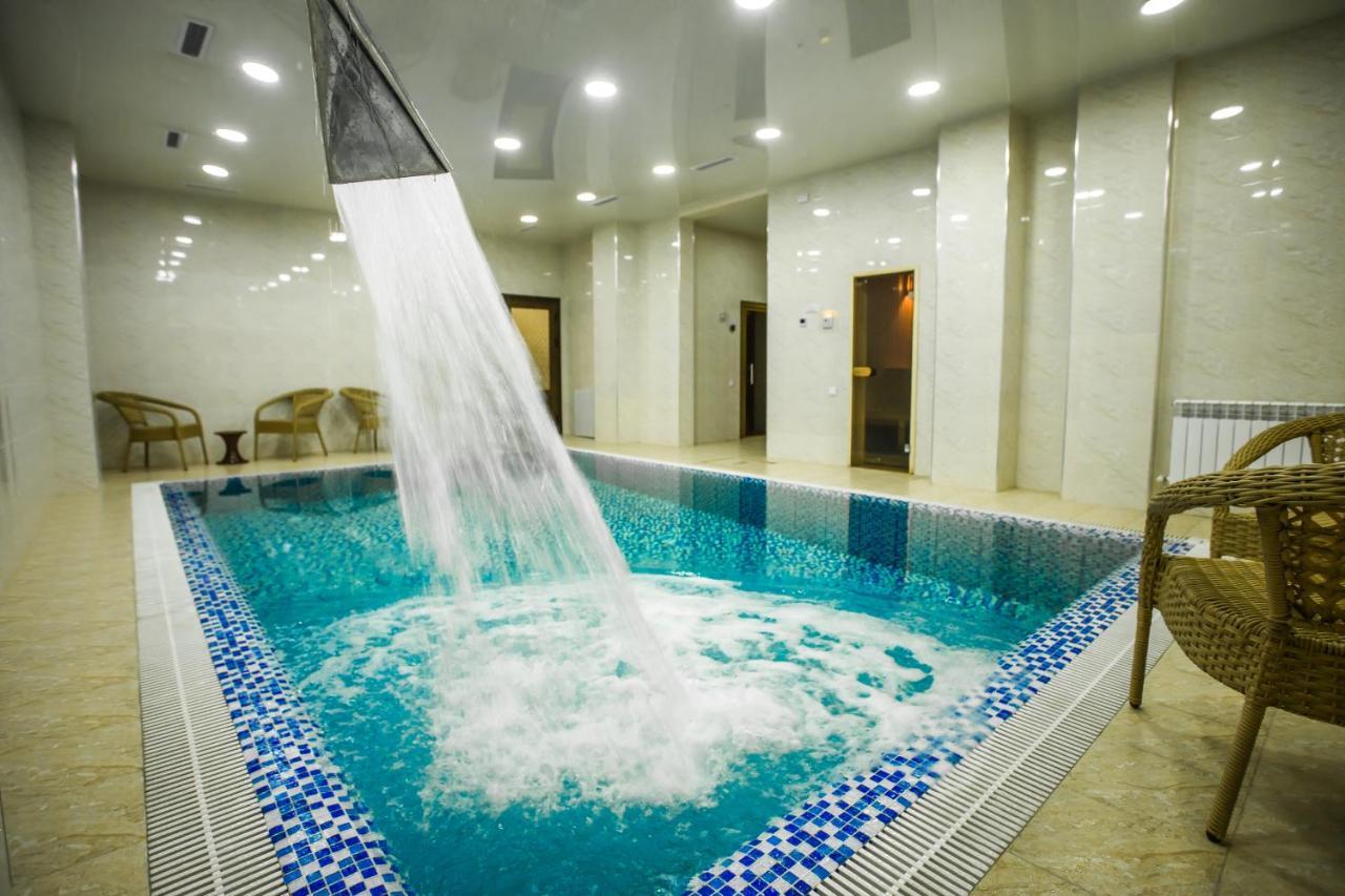 Hotel Grand Capital Tashkent Ngoại thất bức ảnh