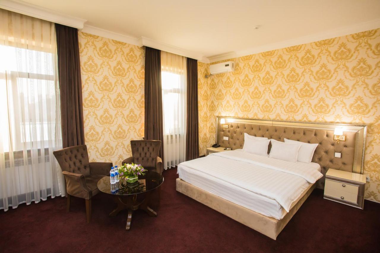 Hotel Grand Capital Tashkent Ngoại thất bức ảnh