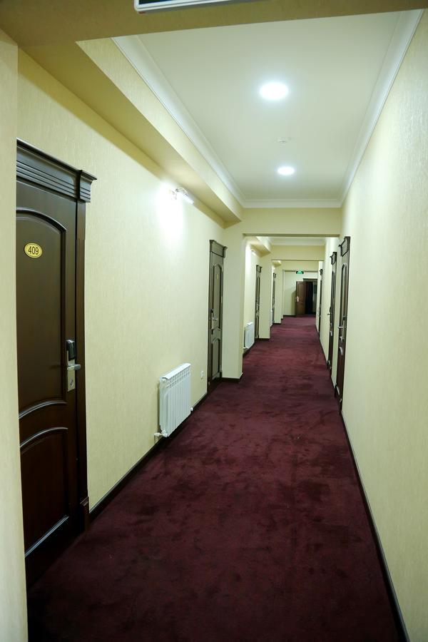 Hotel Grand Capital Tashkent Ngoại thất bức ảnh