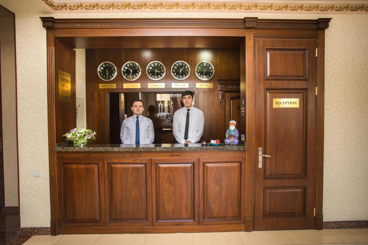 Hotel Grand Capital Tashkent Ngoại thất bức ảnh