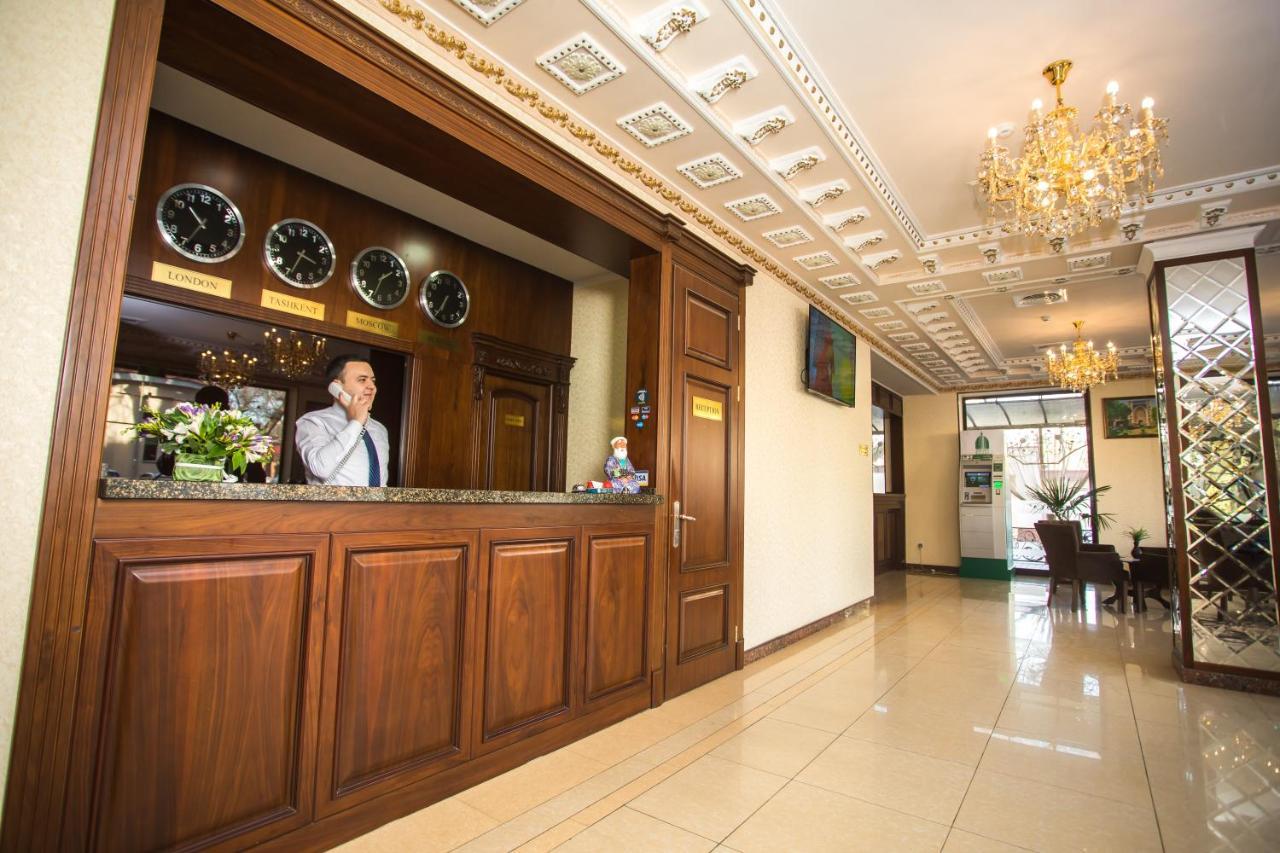 Hotel Grand Capital Tashkent Ngoại thất bức ảnh