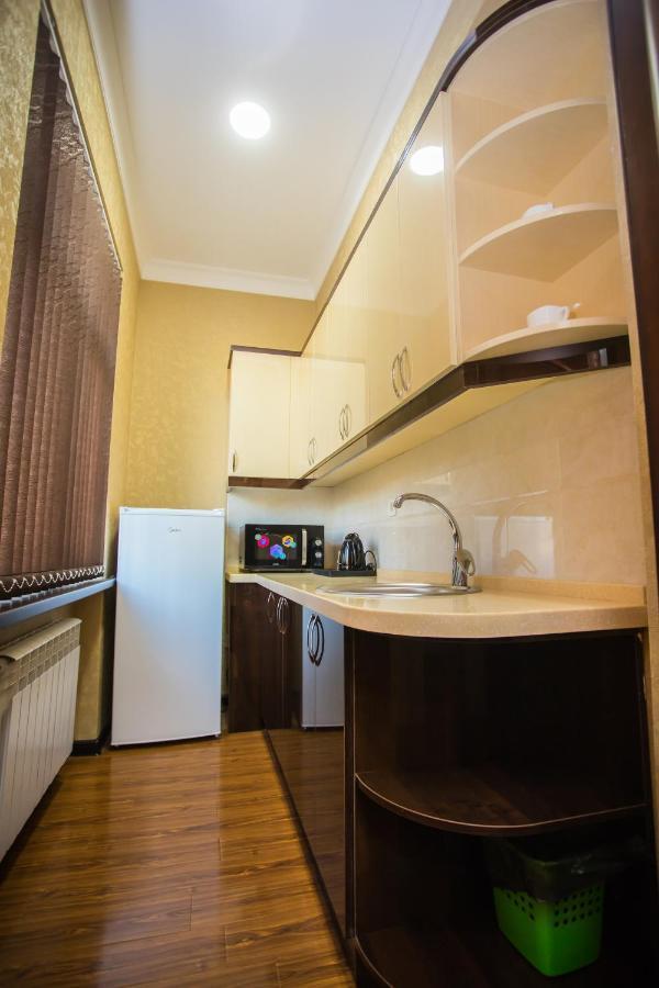 Hotel Grand Capital Tashkent Ngoại thất bức ảnh